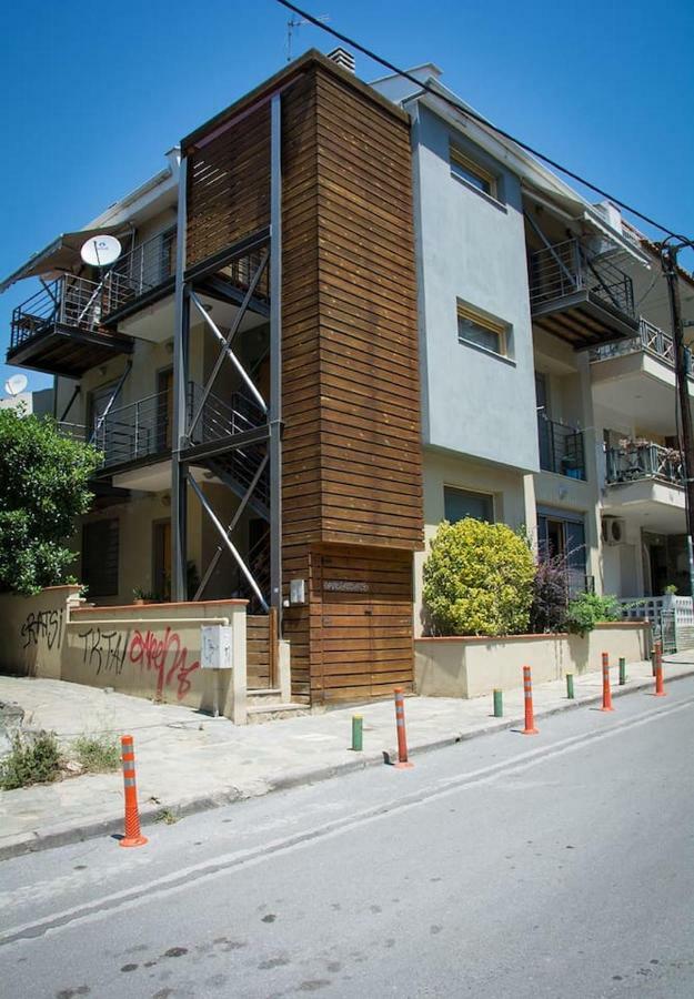 Quiet Urban Studio With Private Backyard Θεσσαλονίκη Εξωτερικό φωτογραφία